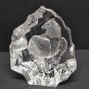 Mats Jonasson Sweden Full Lead Crystal Glass Eagle Sculpture Figurine Signed